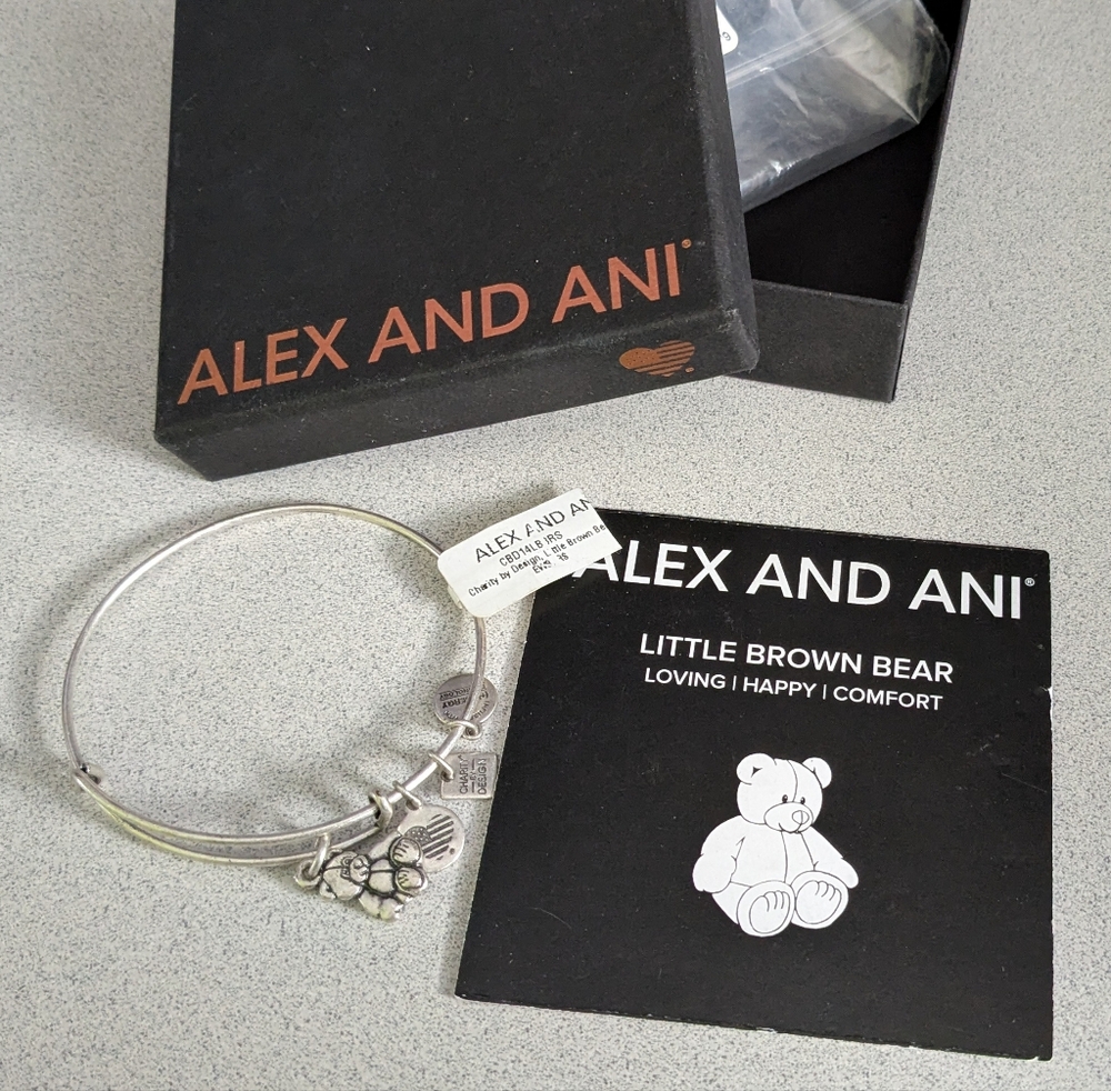 Alex and Ani Teddy Bear Bracelet NWT and box
